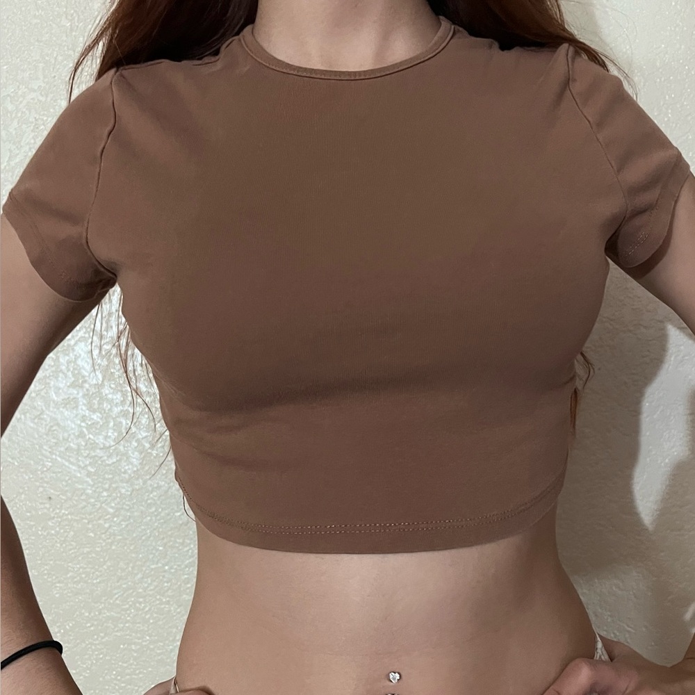 SHEIN Brown Crop Top